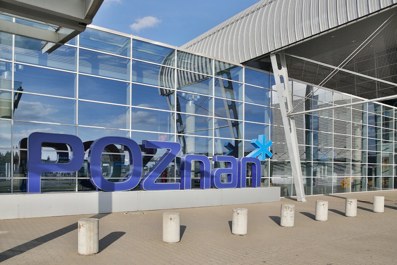 lotnisko w Poznaniu