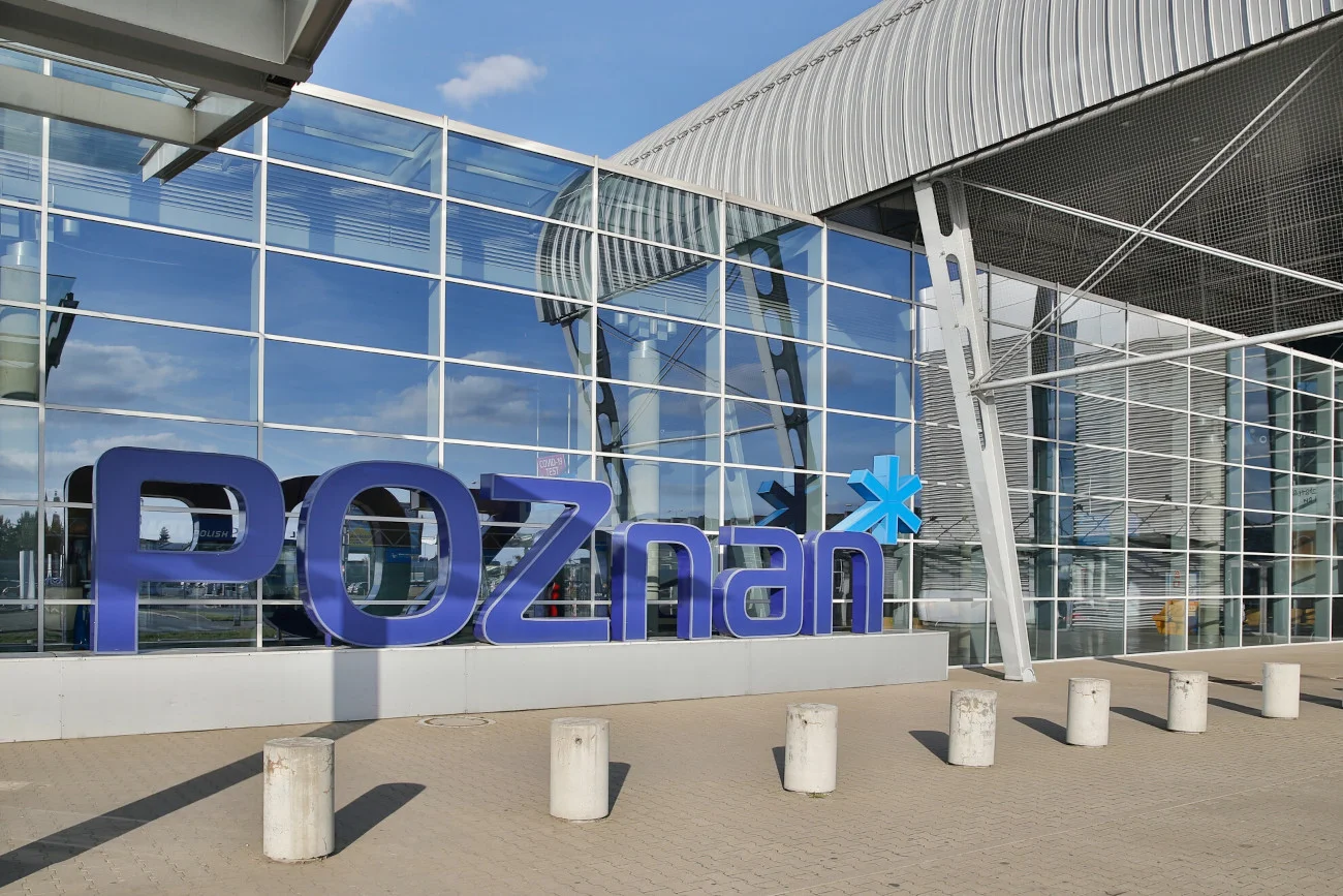 lotnisko w Poznaniu