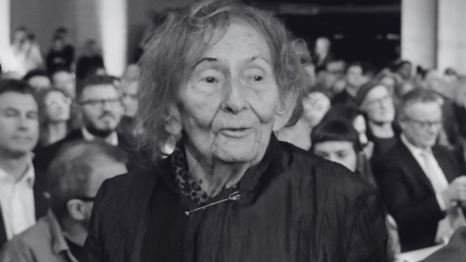 Urszula Kozioł nie żyje. Ceniona poetka i laureatka wielu nagród odeszła w wieku 94 lat. Urszula Kozioł nie żyje. Poetka zmarła w wieku 94 lat.
