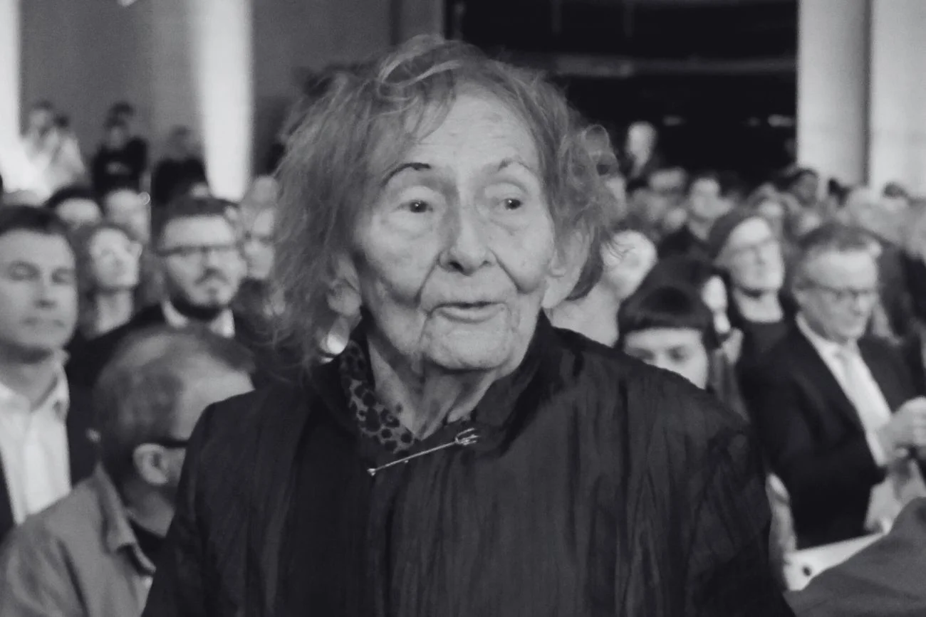 Urszula Kozioł nie żyje. Ceniona poetka i laureatka wielu nagród odeszła w wieku 94 lat. Urszula Kozioł nie żyje. Poetka zmarła w wieku 94 lat.