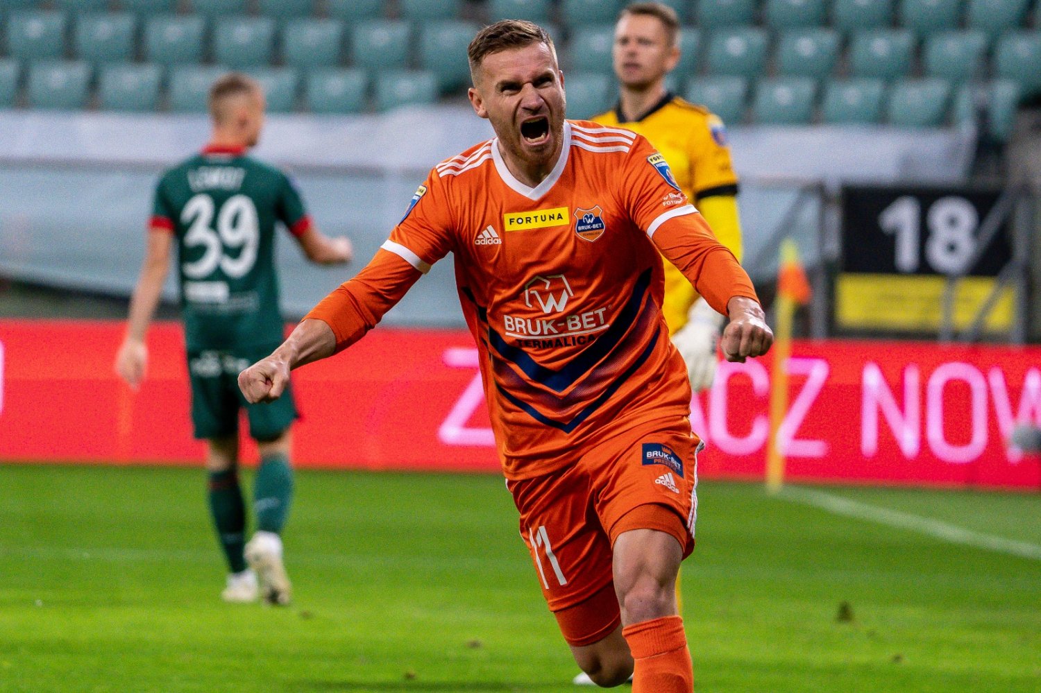 Śląsk Wrocław zawiódł w Pucharze Polski, awans na jego terenie wywalczyły Słoniki