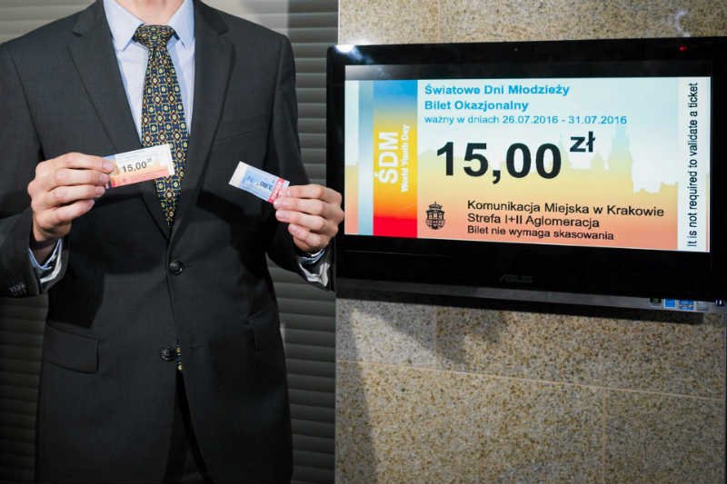 Kościół chciał, żeby władze Krakowa płaciły za użycie logotypu ŚDM na promocyjnych biletach.