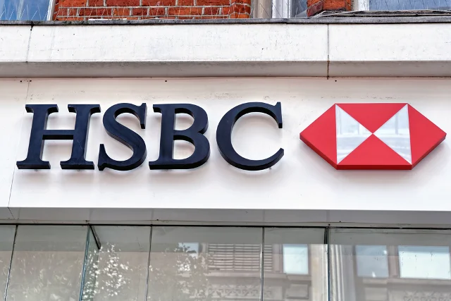 Brytyjski bank HSBC pomagał klientom unikać płacenia podatków