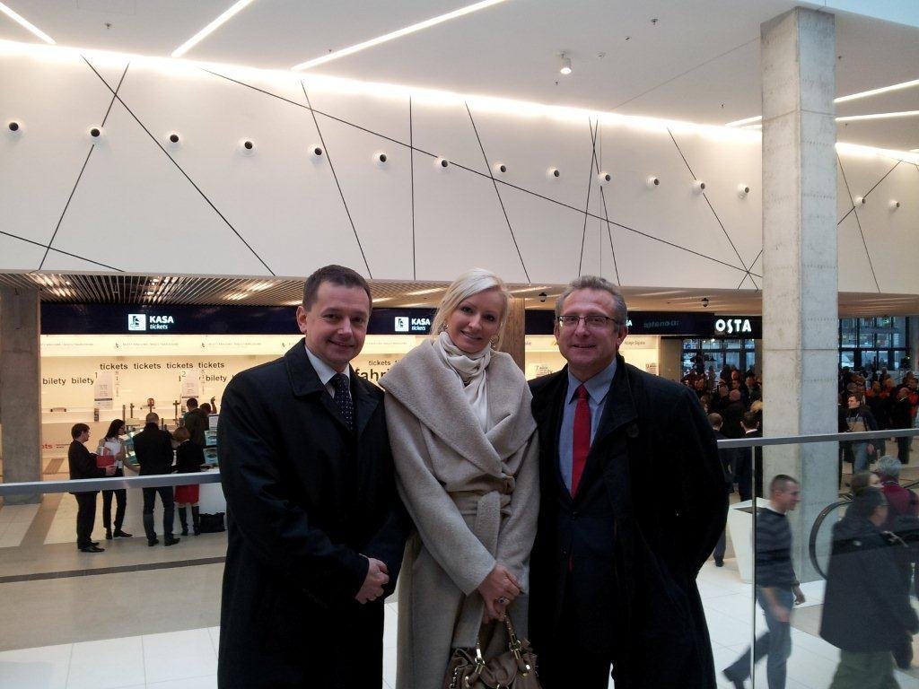 Otwarcie dworca PKP w Katowicach. W towarzystwie Marka Krząkały i Jarosława Pięty.