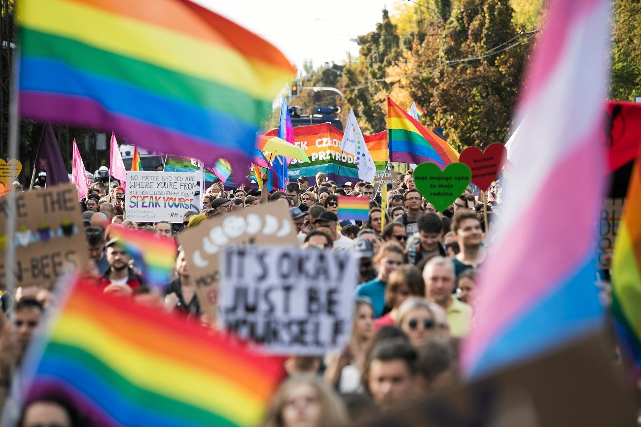 Komisja Europejska wszczęła procedurę naruszeniową przeciwko Polsce ws. "stref wolnych od LGBT".