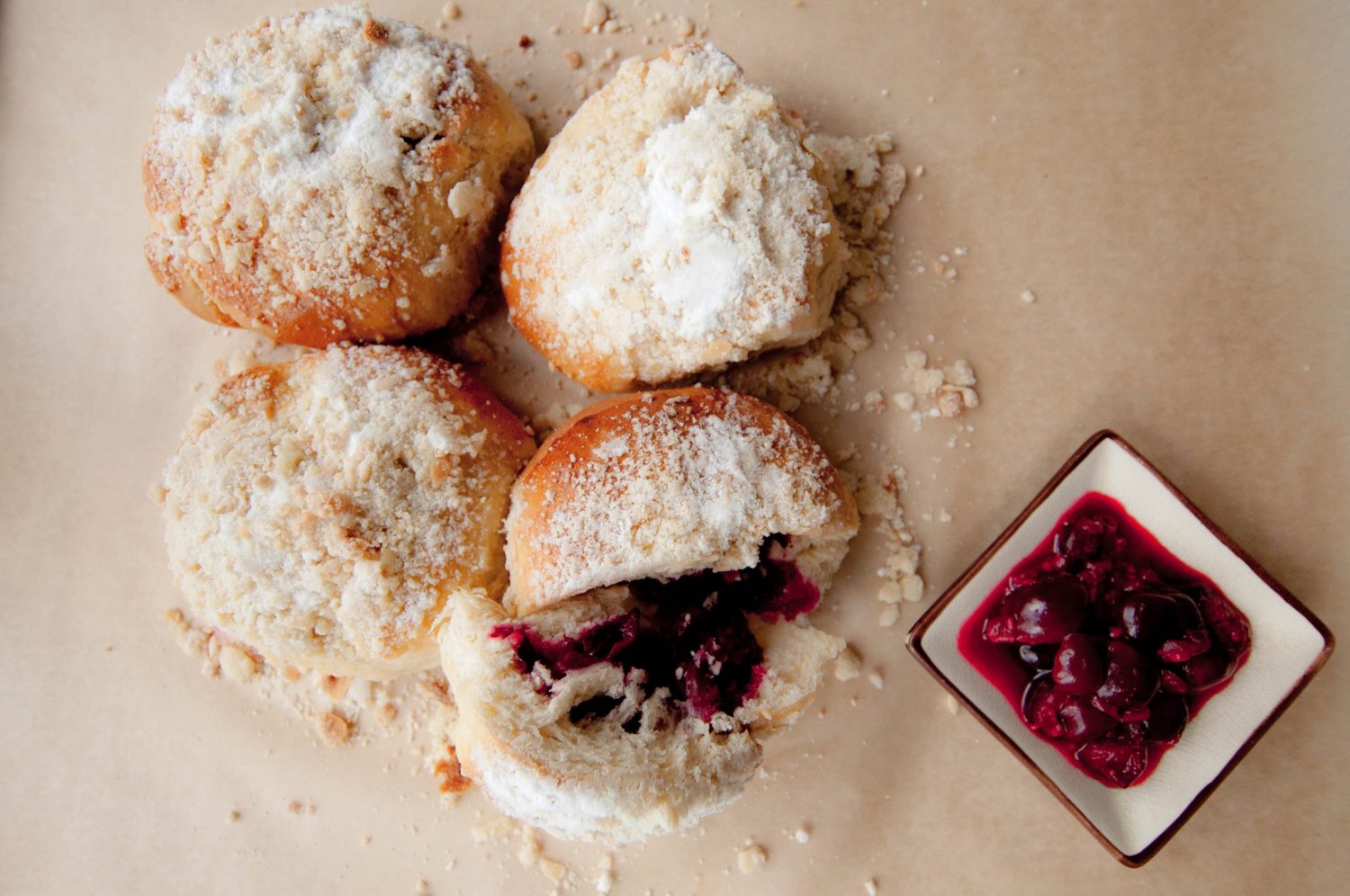 Drożdżówki od Kuchennych Partyzantów