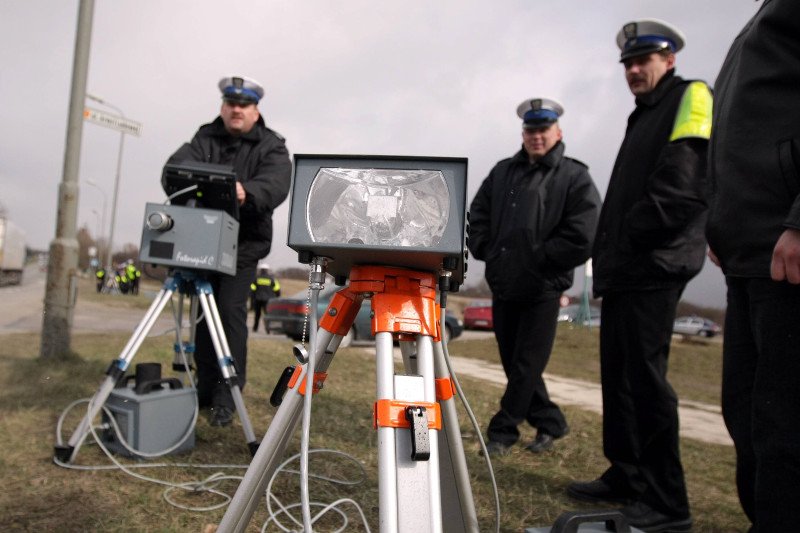 Właściciel samochodu może być ukarany grzywną, jeśli odmówi wskazania kierowcy, który złamał przepisy