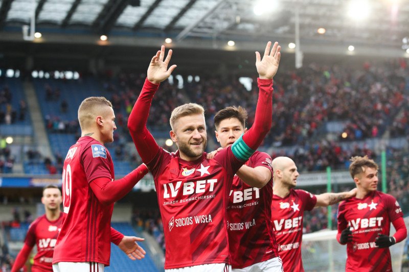 Błaszczykowski przekazał na walkę z koronawirusem 400 tys. zł.