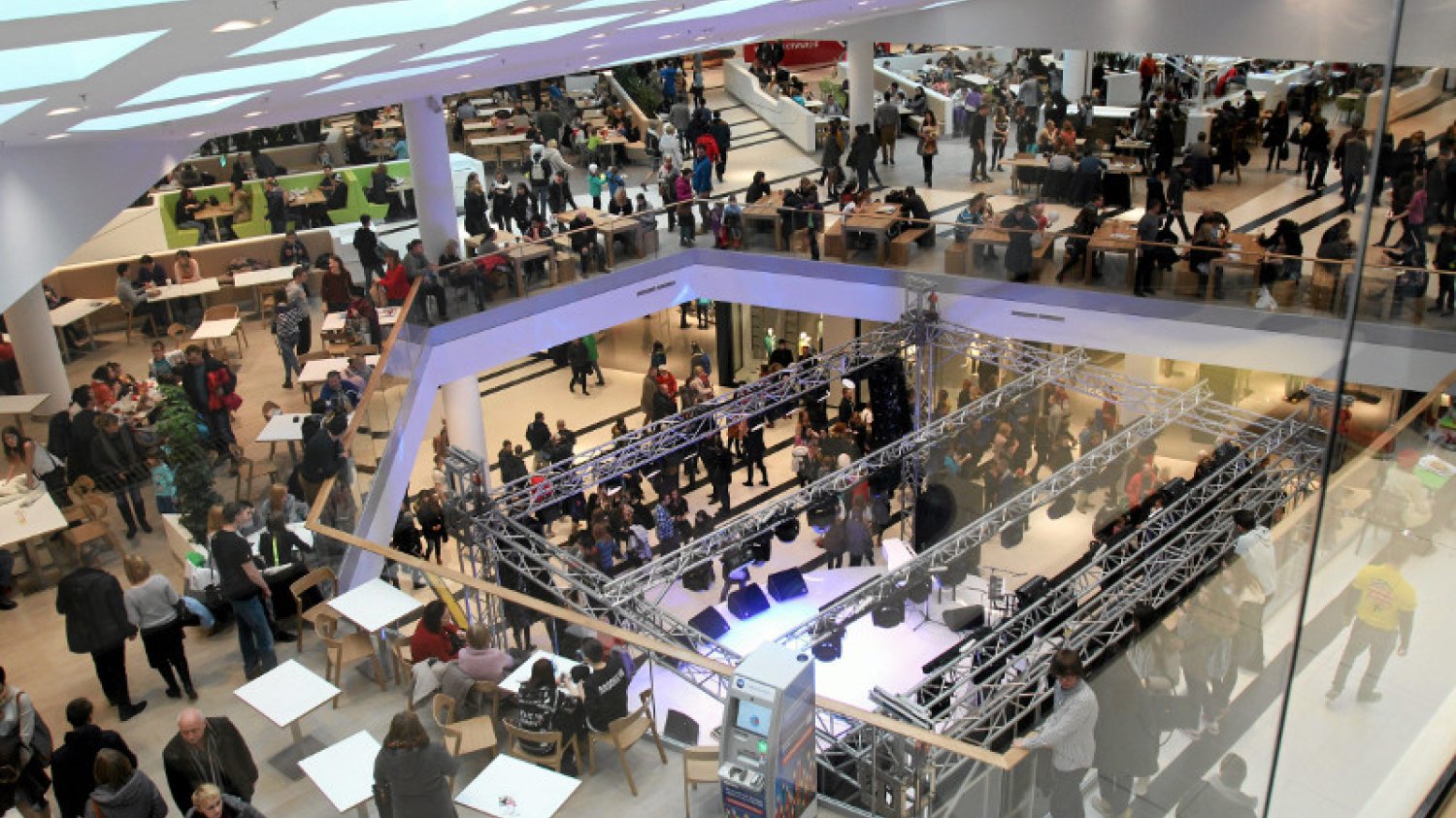 Najwięcej zapachów poczujemy w Galeriach Handlowych. Tak sklepy wodzą nas za nos najbardziej.