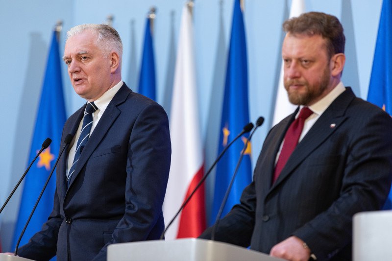 Jarosław Gowin jest przekonany o krystaliczności Łukasza Szumowskiego.