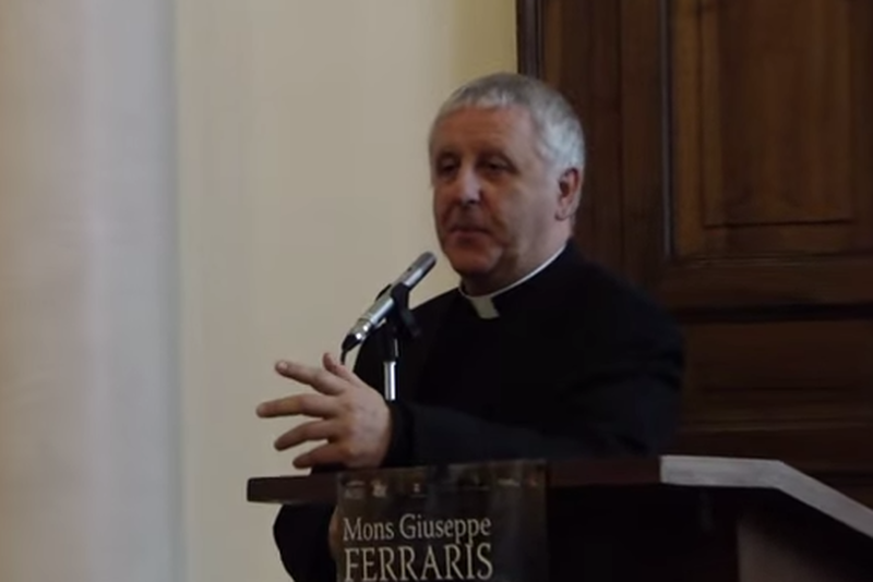 Kardynał Giuseppe Versaldi