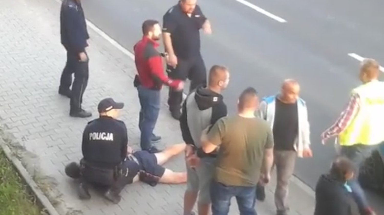Policjanci nie mieli litości dla zakłócających spokój w Nowym Targu.