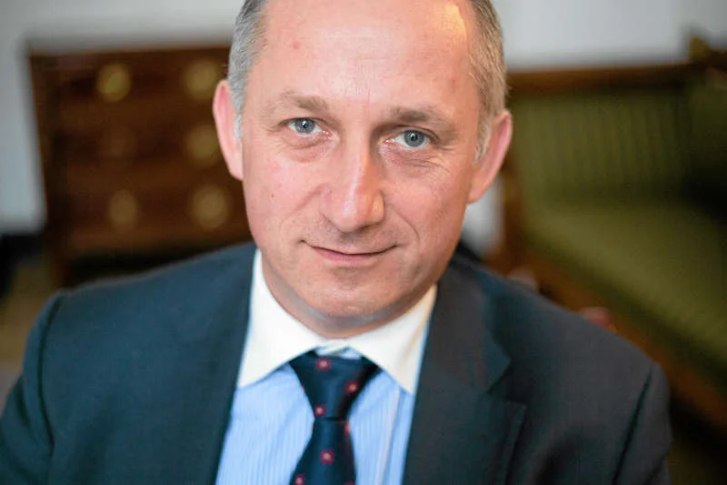 Sławomir Neumann: Widziałem zdjęcia z pogrzebu matki Kaczyńskiego, na których posłowie PiS się śmiali