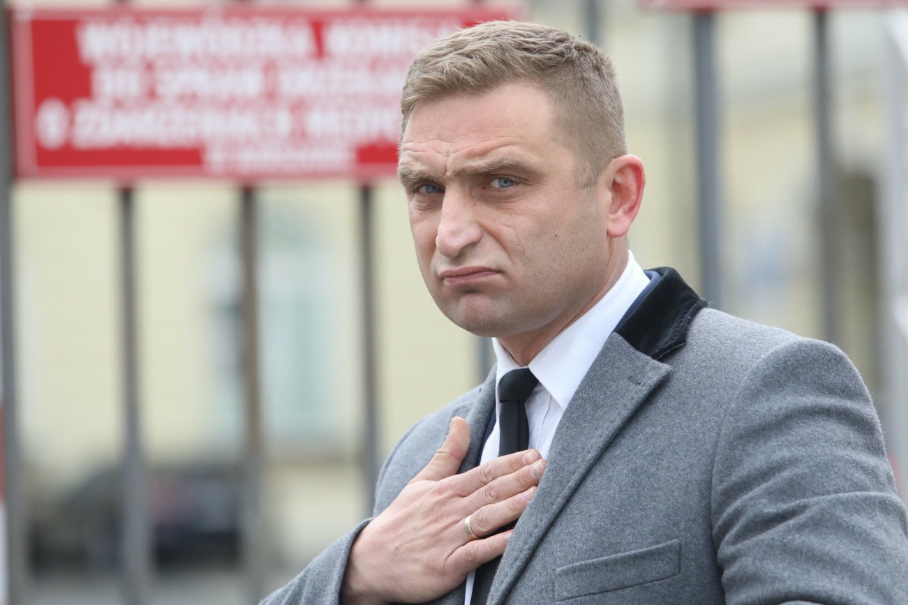 Aukcja Marszu Niepodległości. Można pójść na obiad z Bąkiewiczem.