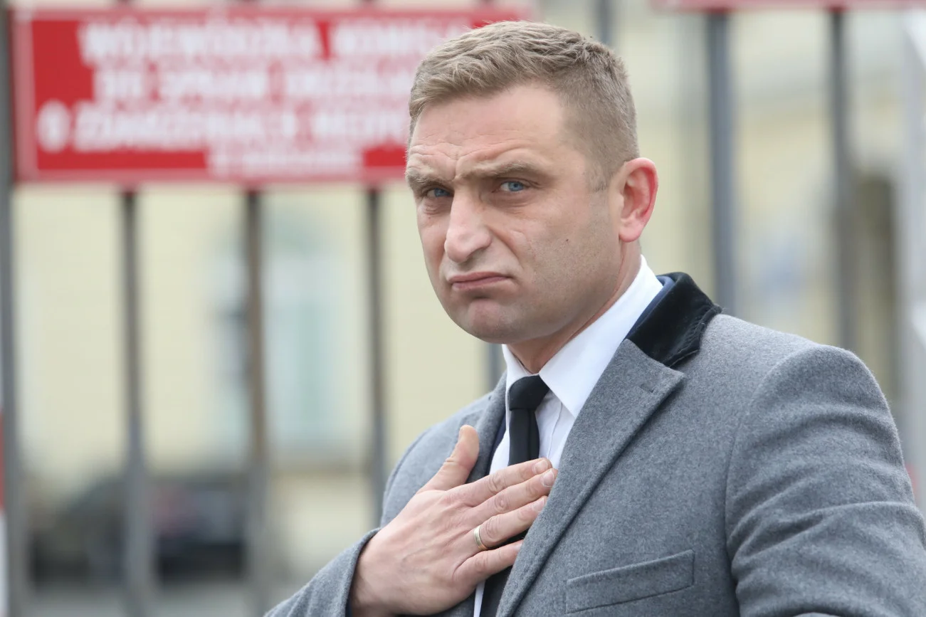 Aukcja Marszu Niepodległości. Można pójść na obiad z Bąkiewiczem.