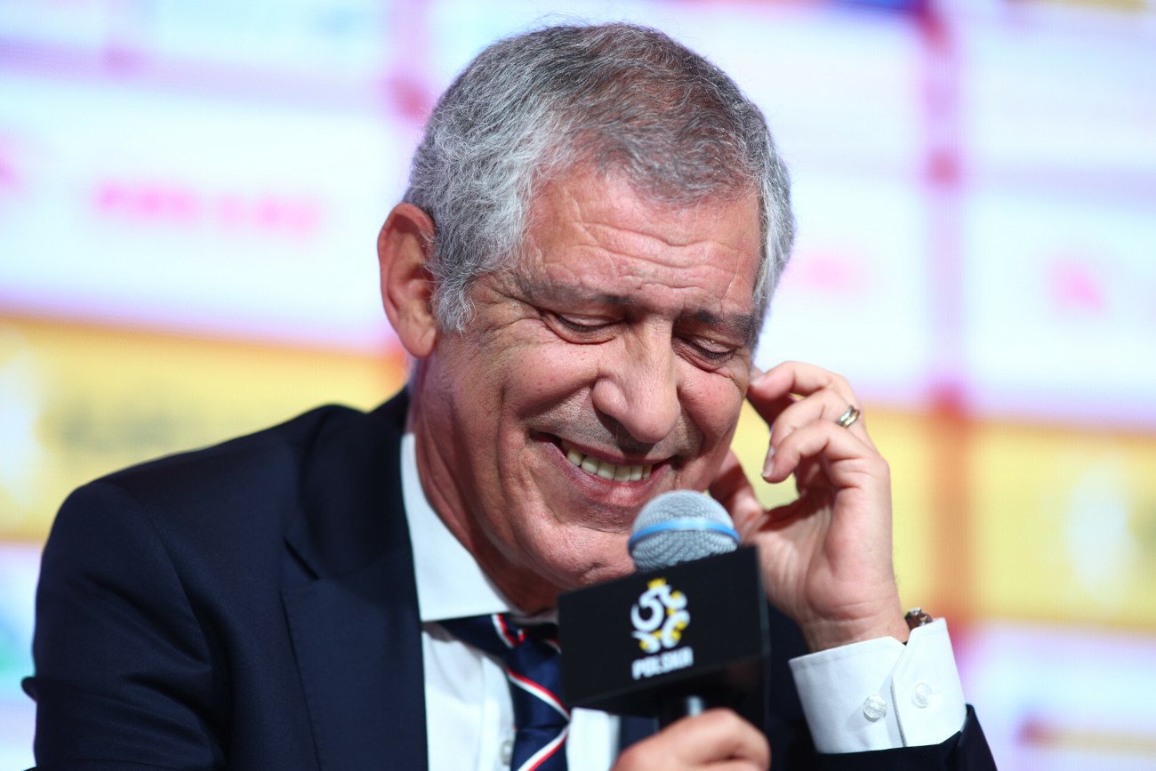 Fernando Santos nadal nie ogłosił, kto będzie tworzył jego sztab szkoleniowy w reprezentacji Polski.