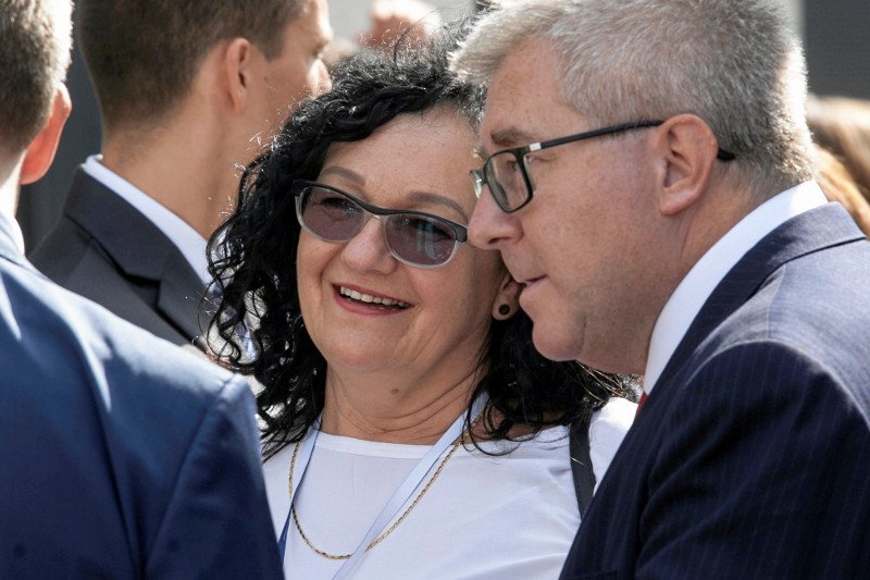 Anna Morawiecka na konwencji PiS we Wrocławiu obok europosła Ryszarda Czarneckiego.