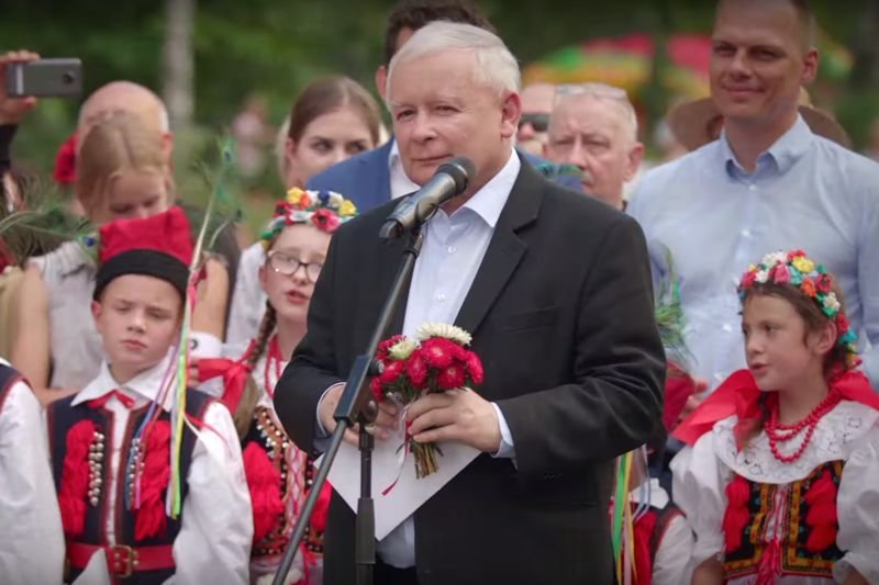 PiS startuje w kampanii z hasłem "Dobry czas dla Polski".