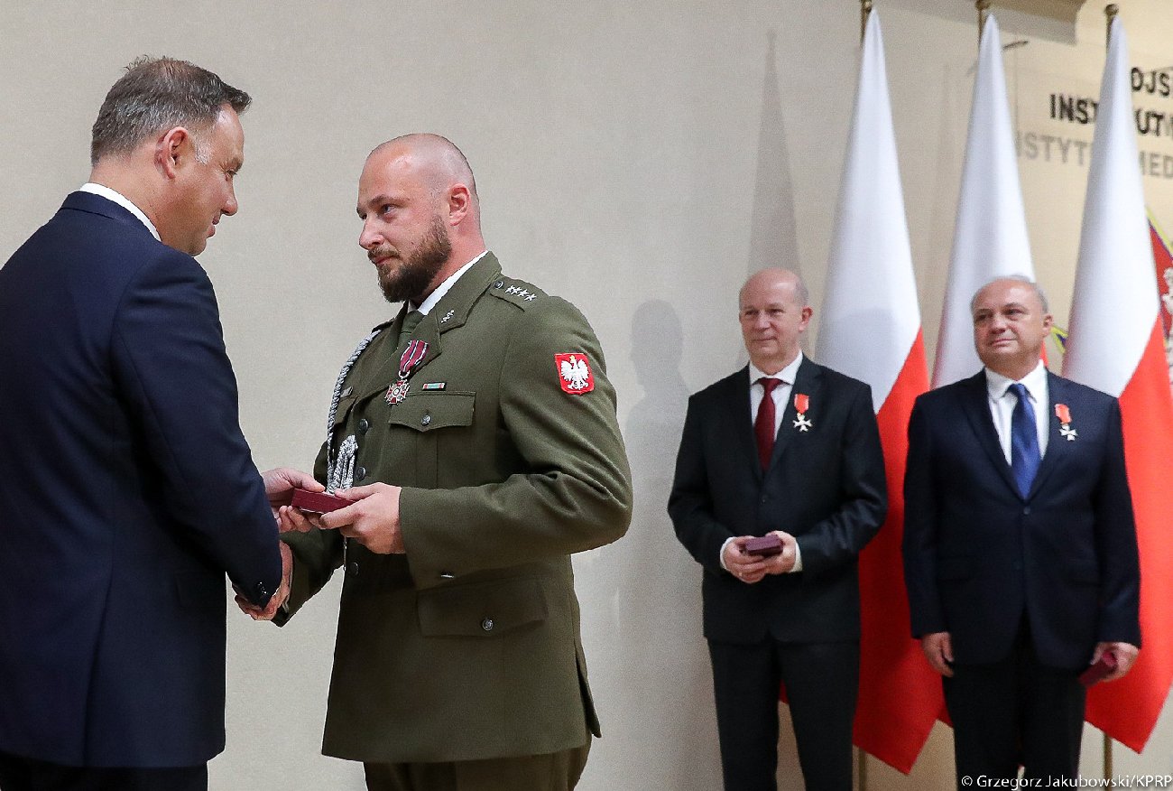 Andrzej Duda ma powołać nowego ministra. Kim jest major Jacek Siewiera?