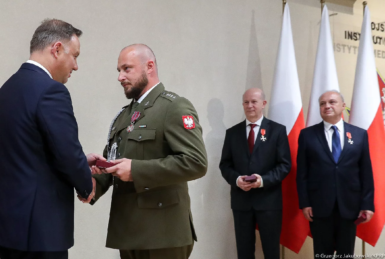 Andrzej Duda ma powołać nowego ministra. Kim jest major Jacek Siewiera?