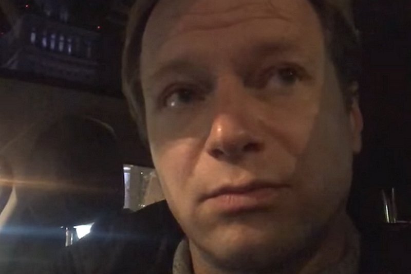 Maciej Stuhr spędził poniedziałkowy protest w korku.