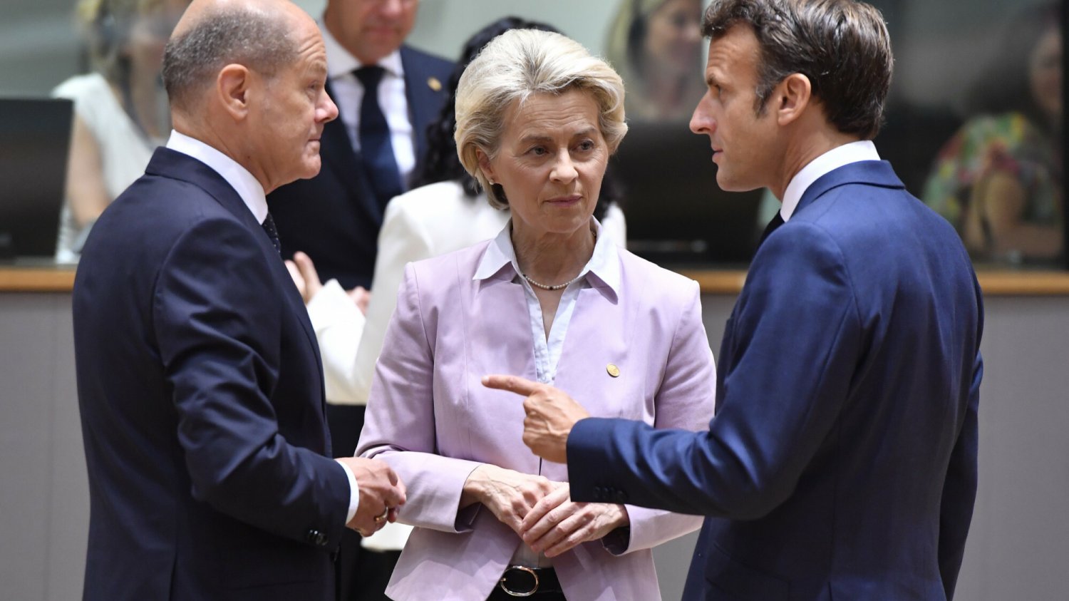 Liderzy „27” podejmą „historyczną” decyzję o przyznaniu Ukrainie i Mołdawii statusu kraju – kandydata do członkostwa w UE