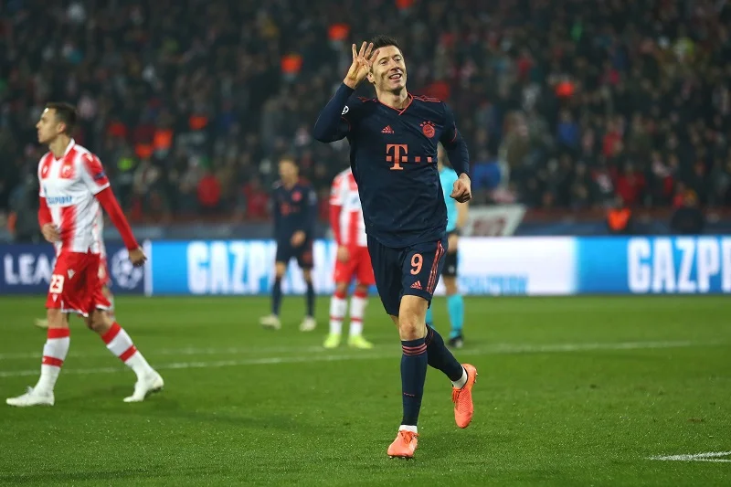 Robert Lewandowski strzelił cztery gole w meczu Bayern – Crvena.