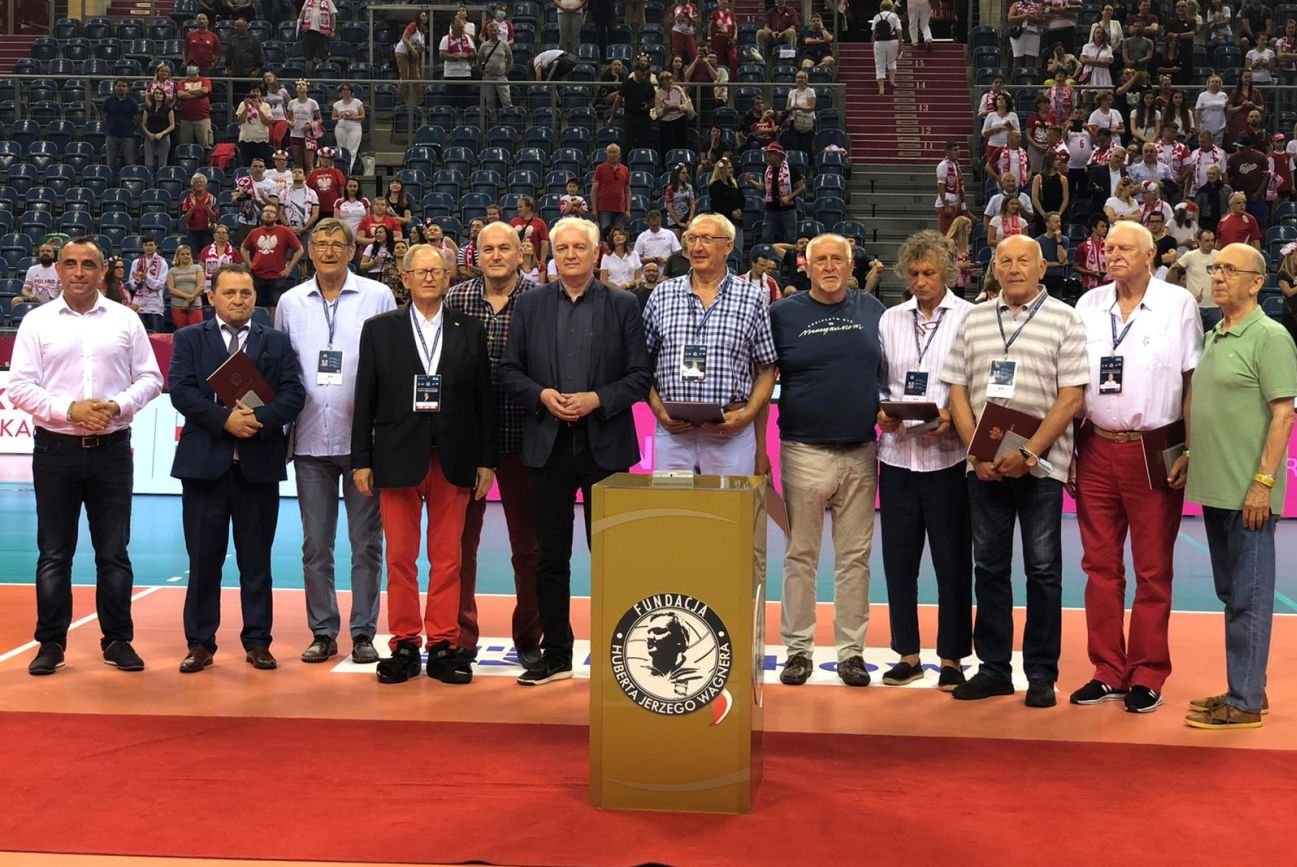 Jarosław Gowin został przeraźliwie wygwizdany przez fanów w Krakowie