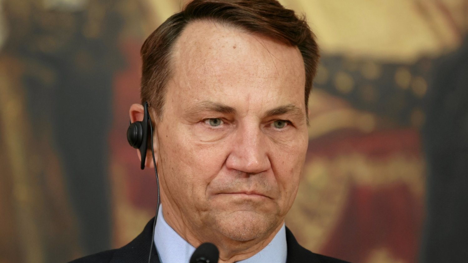 Radosław Sikorski udarze we władze Węgier.