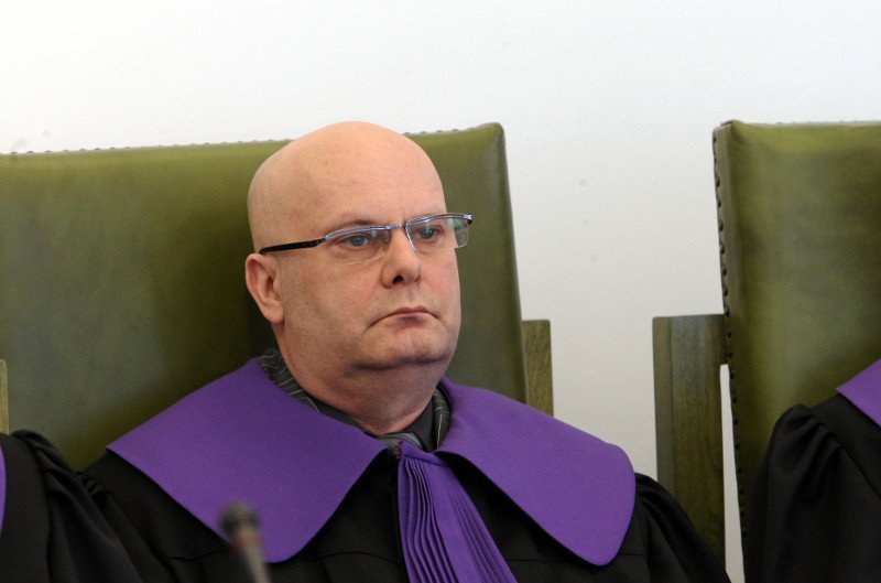 Sędzia Izby Dyscyplinarnej SN Ryszard Witkowski cytuje Krzysztofa Kononowicza podczas argumentowania orzeczenia Izby ws. sędziego Iwulskiego.