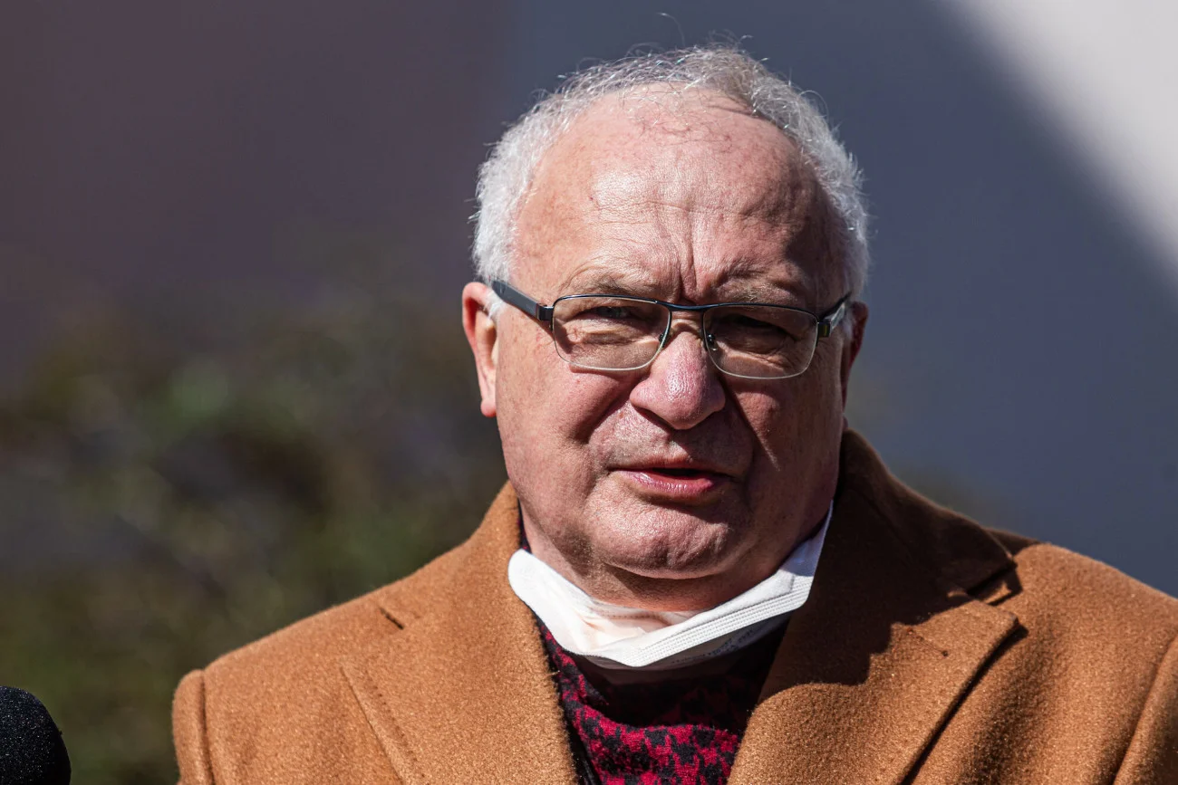 Prof. Simon o obostrzeniach dla osób nieszczepionych.