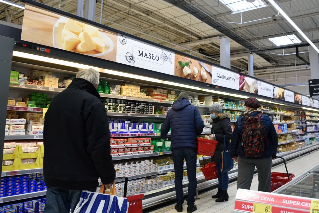 Polacy o wzroście cen i rosnącej inflacji. [SONDAŻ]