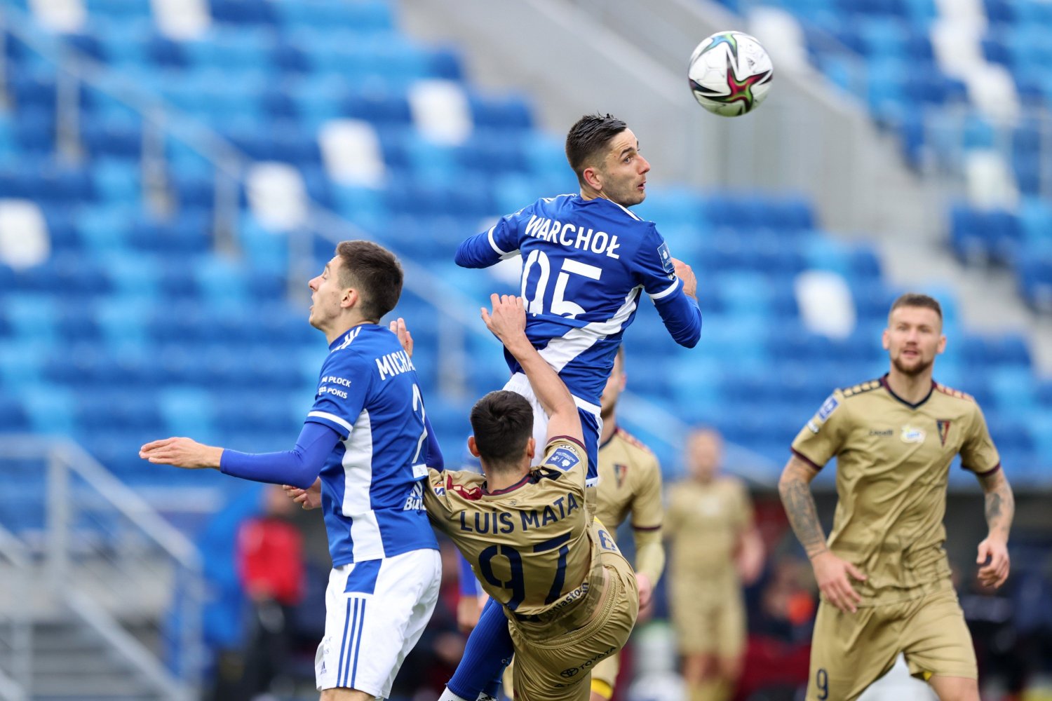 Wisła Płock po raz drugi w sezonie ograła szczecińską Pogoń i być może odebrała jej pozycję lidera