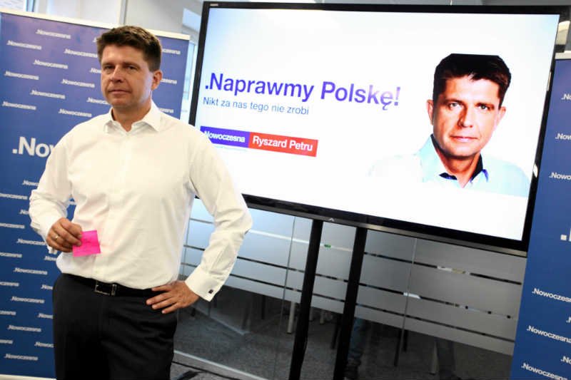 Ryszard Petru zdradza ile wydał na badania sondażowe.