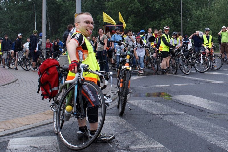 Na zdjęciu Krzysztof Lach. Obywatele kompaktowi. "Osoby niskiego wzrostu nie są jakimiś dziwolągami i kosmitami"