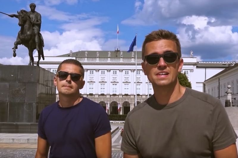 Piosenka o dobrej zmianie punktuje "dobrą zmianę".