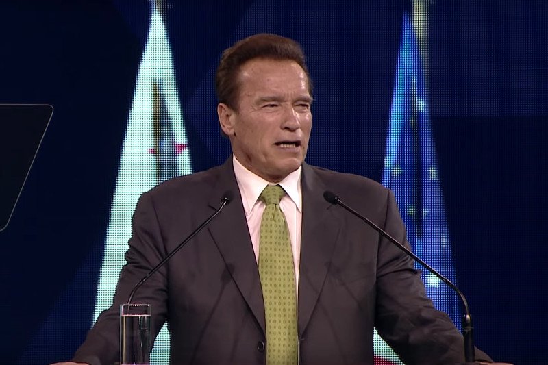 Arnord Schwarzenegger w ostrych słowach skrytykował wystąpienie Donalda Trumpa w Helsinkach.