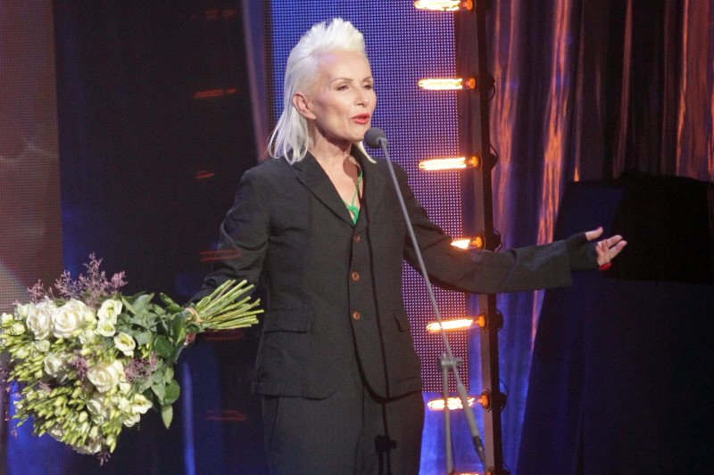 Ministerstwo Zdrowia podjęło decyzję o refundacji leku stosowanego w leczeniu raka jajnika. Na ten nowotwór choruje Kora.