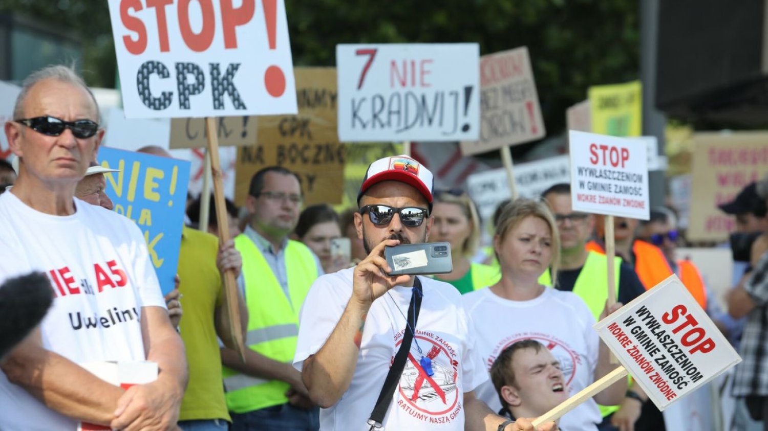 Protesty przeciw CPK.