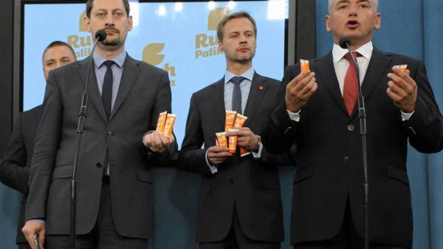 Uciekinierzy z Twojego Ruchu zakładają własną partię "Polska Liberalna"