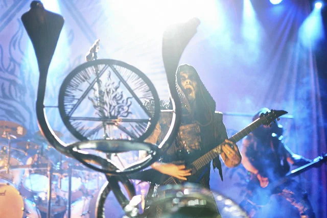 Behemoth wystąpi w Poznaniu, wojewoda przeciwny.