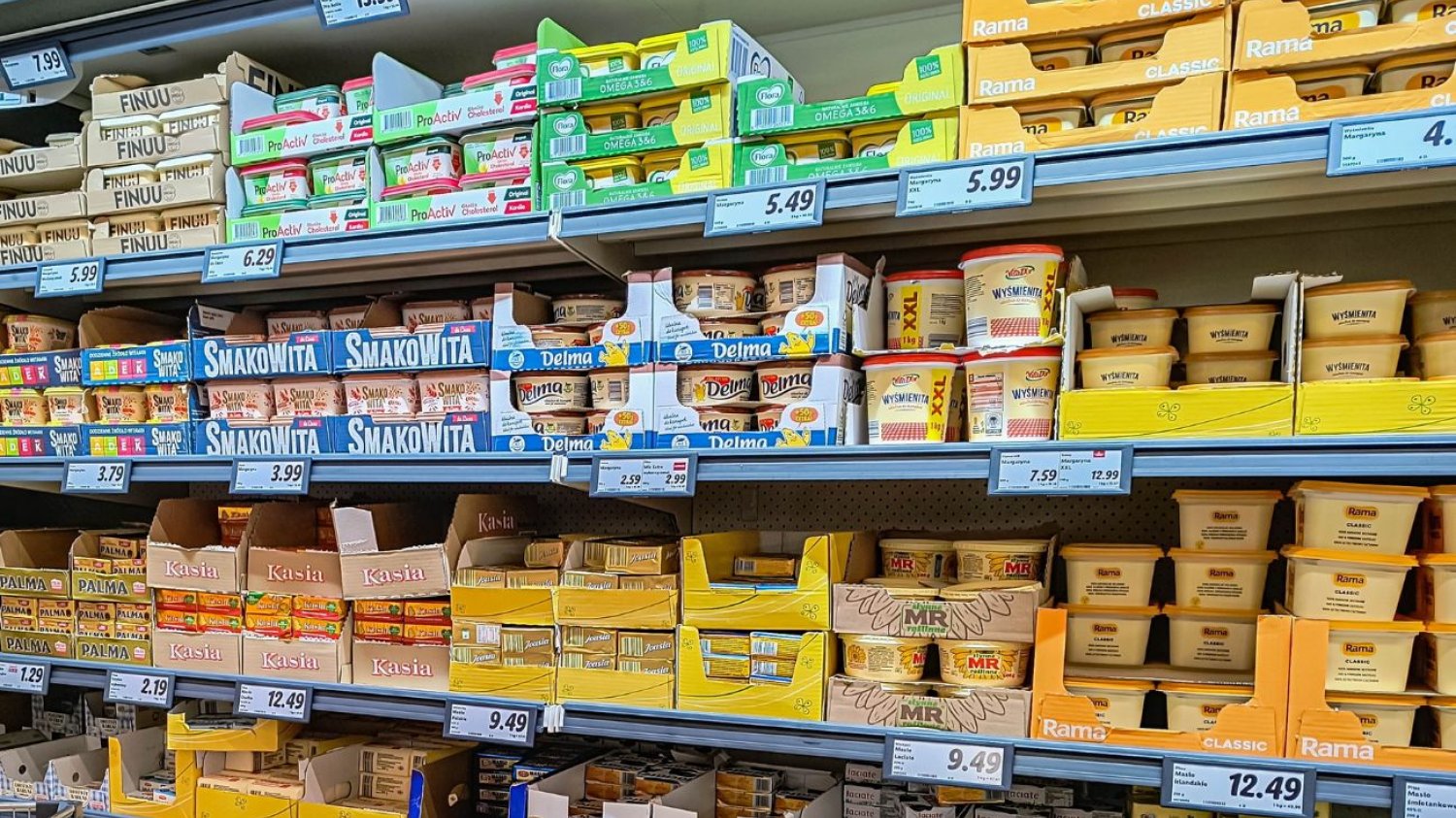 Masło malinowe w Lidlu. Ludzie nie wiedzieli, co można z nim zrobić Lidl wprowadził do sprzedaży masło malinowe