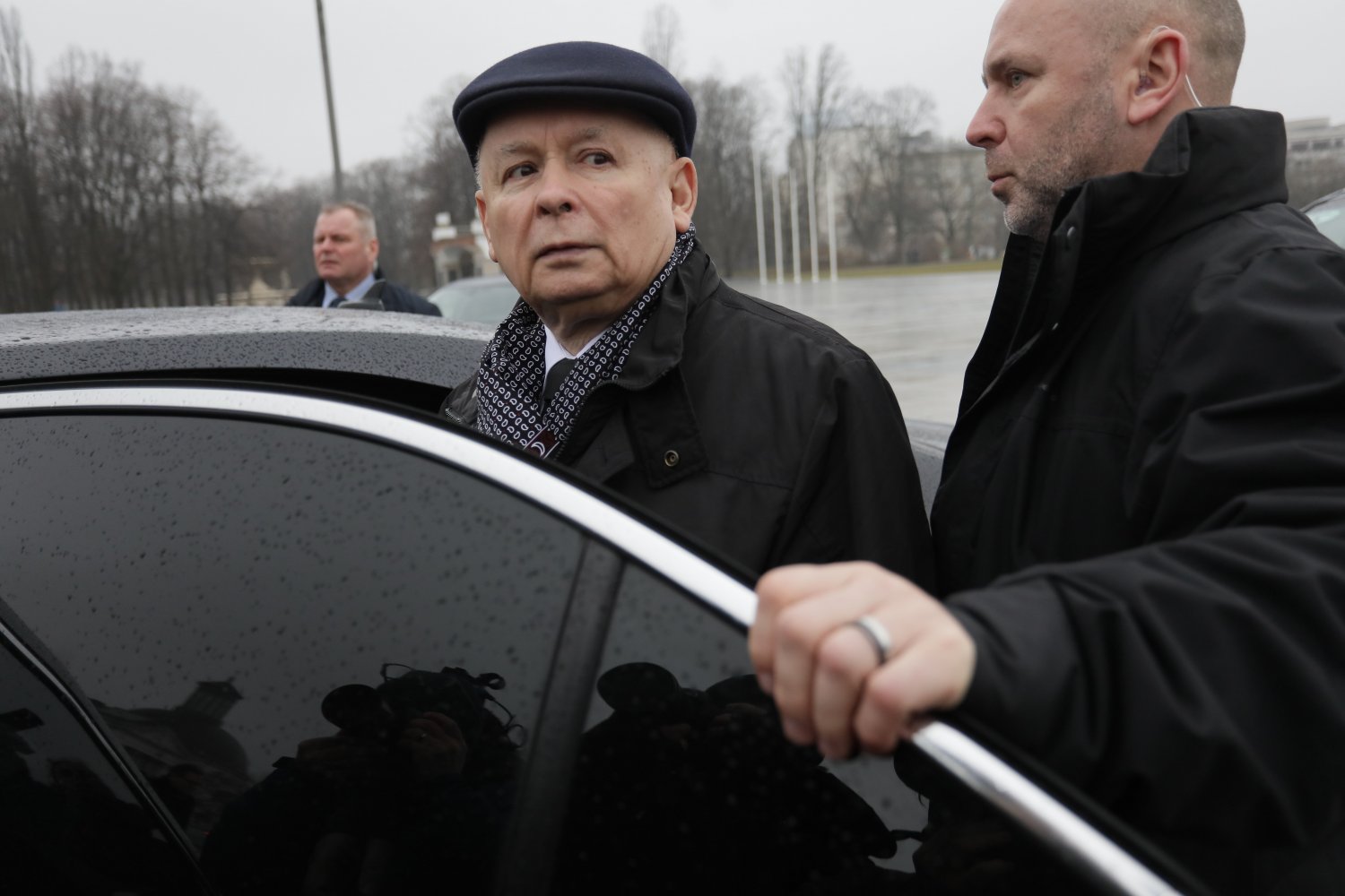 Jarosław Kaczyński skromnie uczci 10. rocznicę katastrofy smoleńskiej