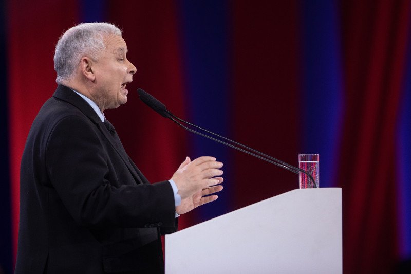 Prezes PiS na sobotniej konwencji przedstawił "nowy program" partii – padła propozycja m.in. 500+ na każde dziecko.