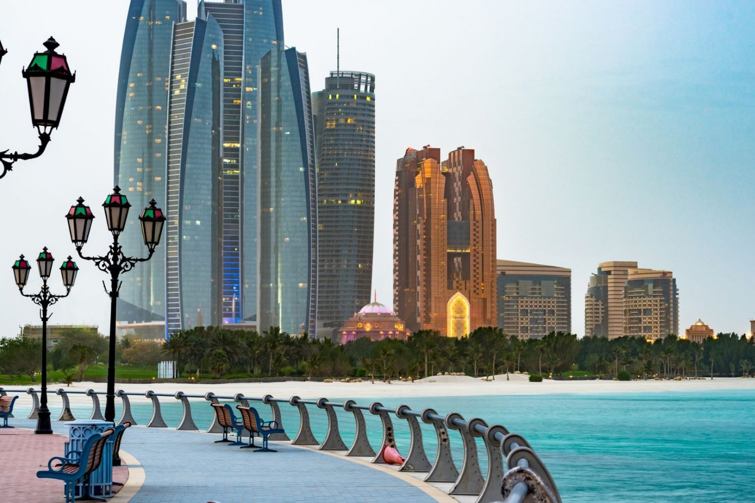 Abu Dhabi oferuje darmowe ubezpieczenie medyczne dla turystów