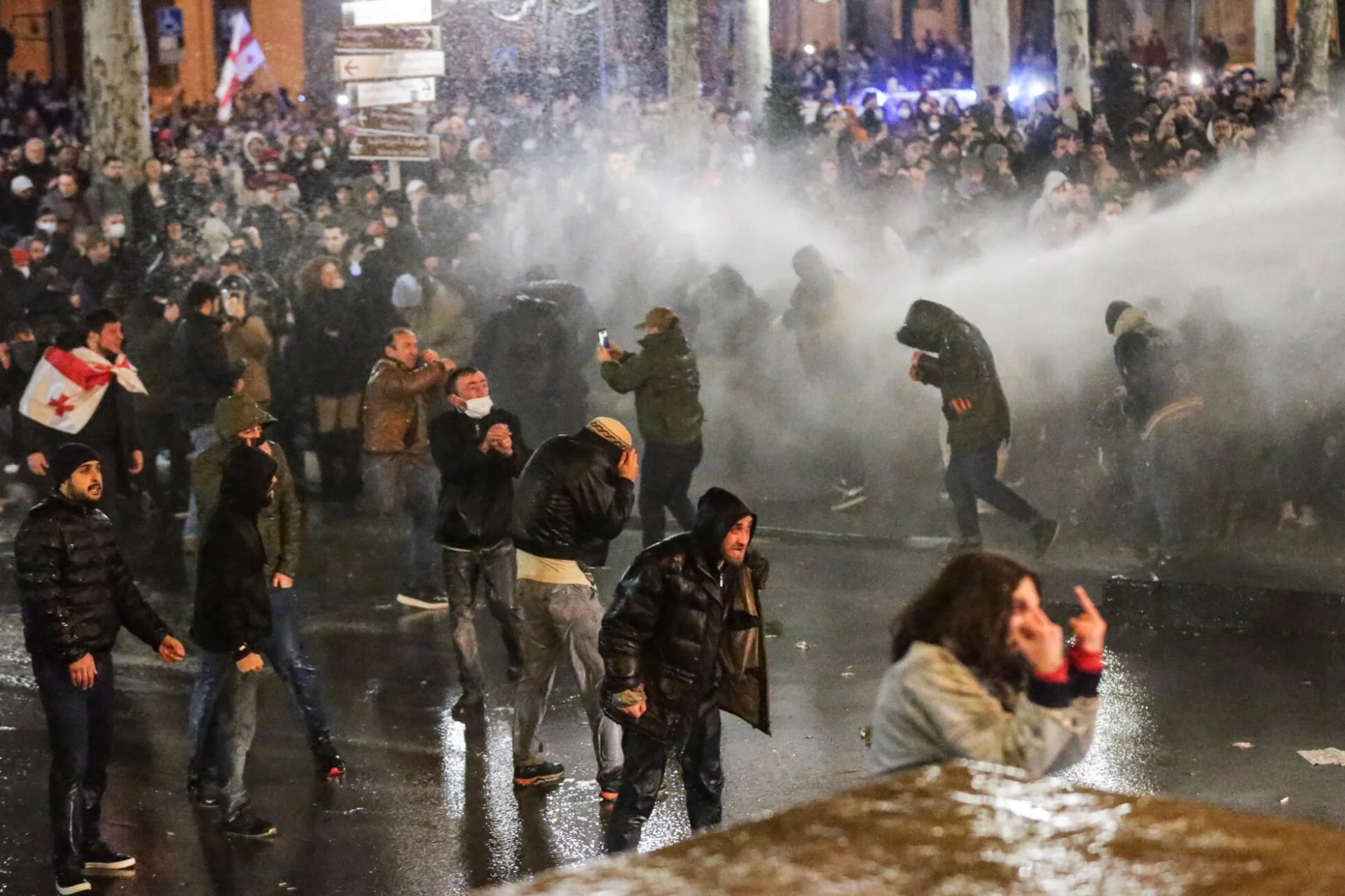 Na ulicach Tbilisi wybuchły masowe protesty.