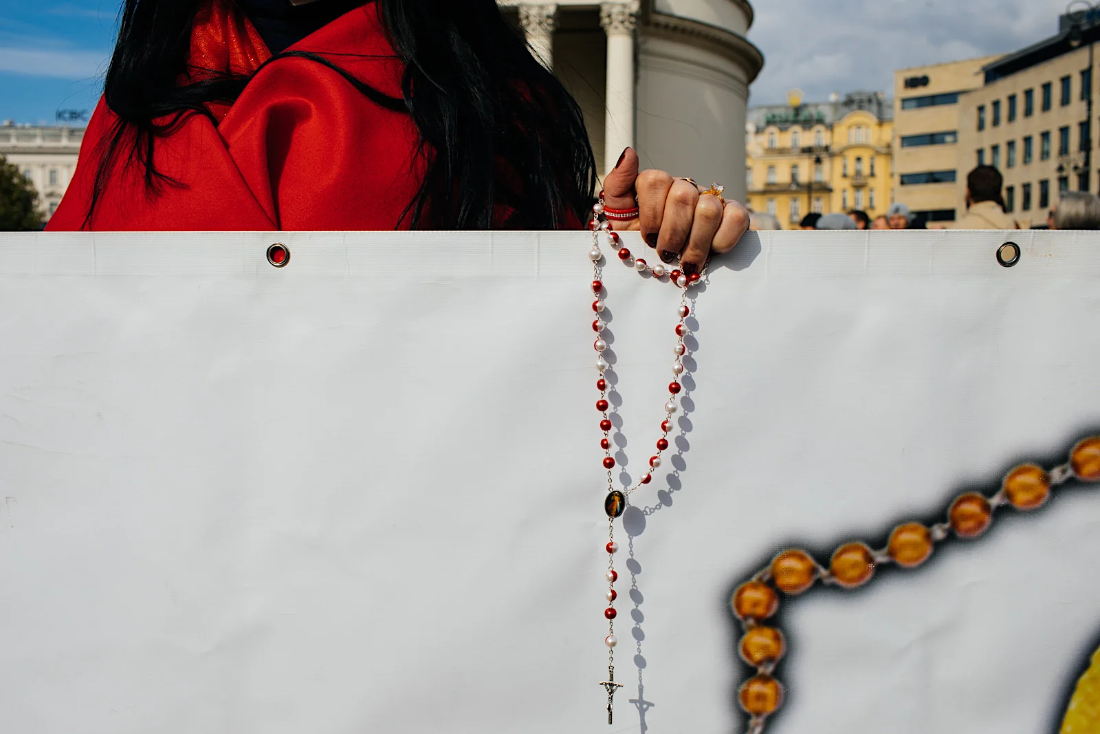 "Maryja Zwycięży" – ten transparent otwierał marsz.