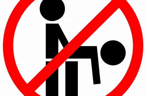 "Zakaz pedałowania" jest zdaniem Sądu nieprzyzwoity