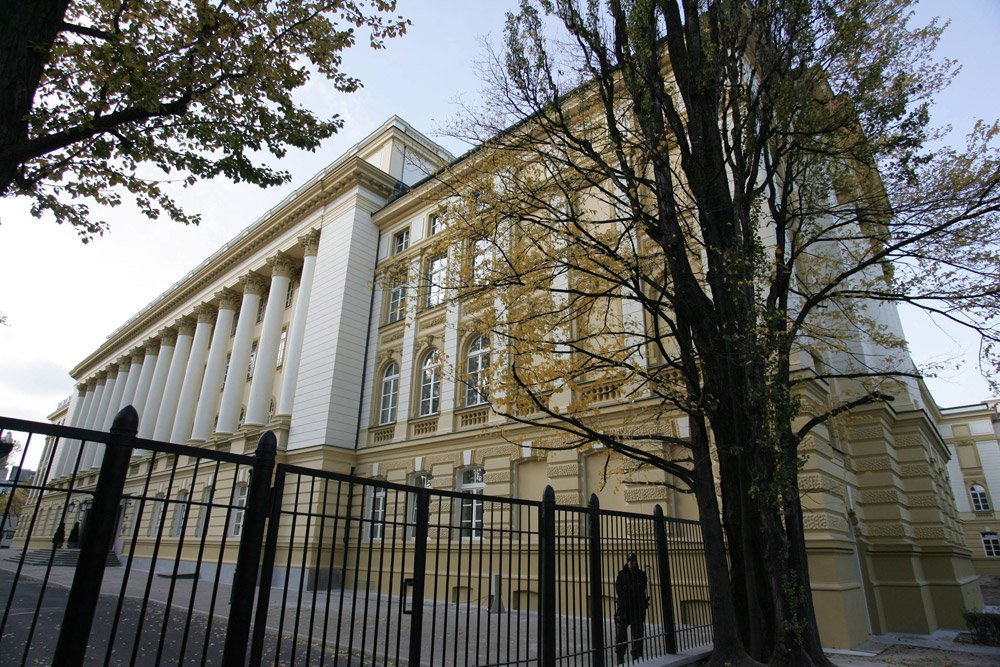 Kancelaria Premiera proponuje bezpłatne staże