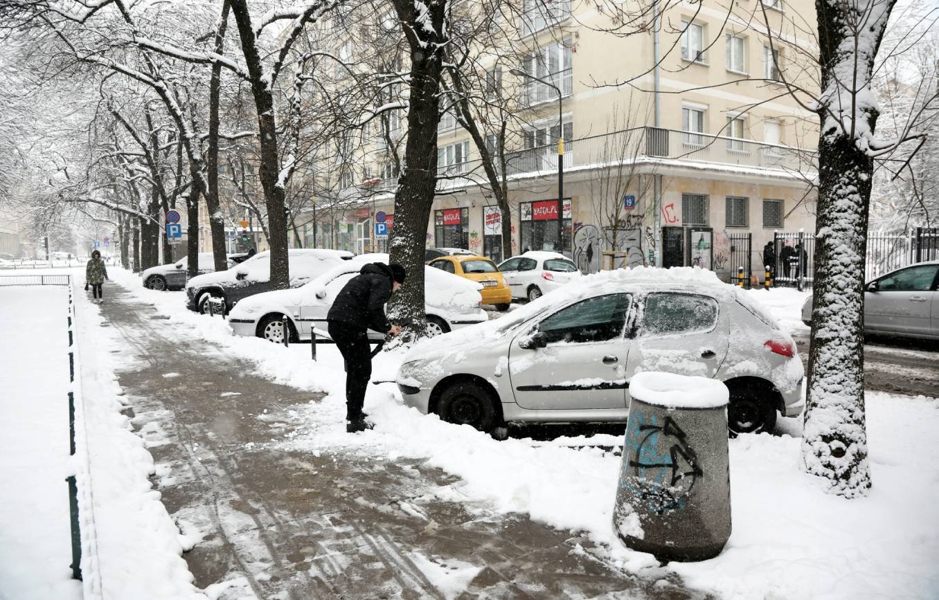 Jak przygotować się na mróz? Temperatura spadnie do minus 20 stopni